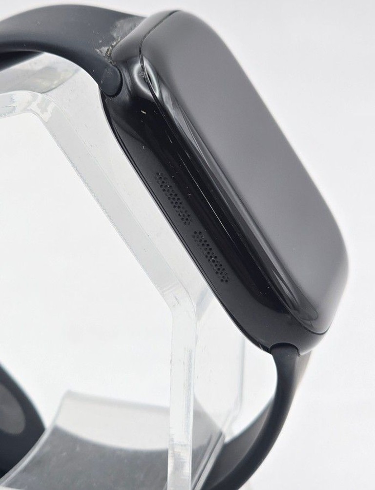 Дешево Apple watch series 11 gps + cellular 46mm alu. case з ломбарду