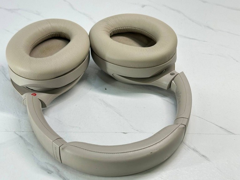 Дешево Sony wh-1000xm4 з ломбарду