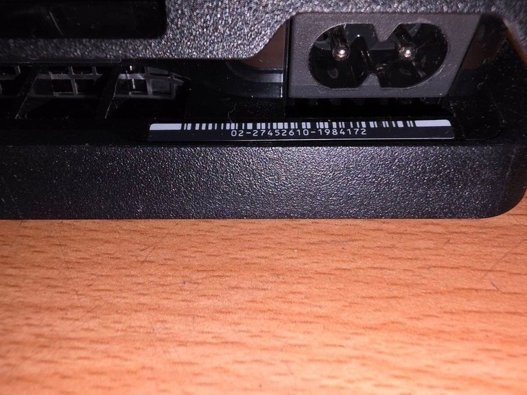  Sony PlayStation 4 Slim 1TB Black Код:01-201149944. Зображення 9