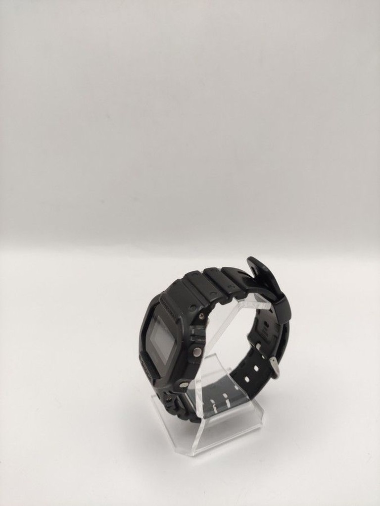 Дешево Casio dw-5600bb з ломбарду