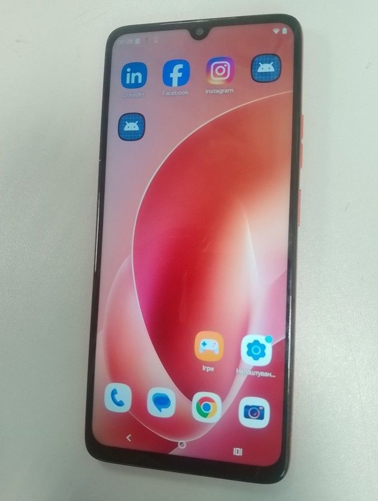 Купити Motorola moto g06 4g 4/64gb tendril Б/У