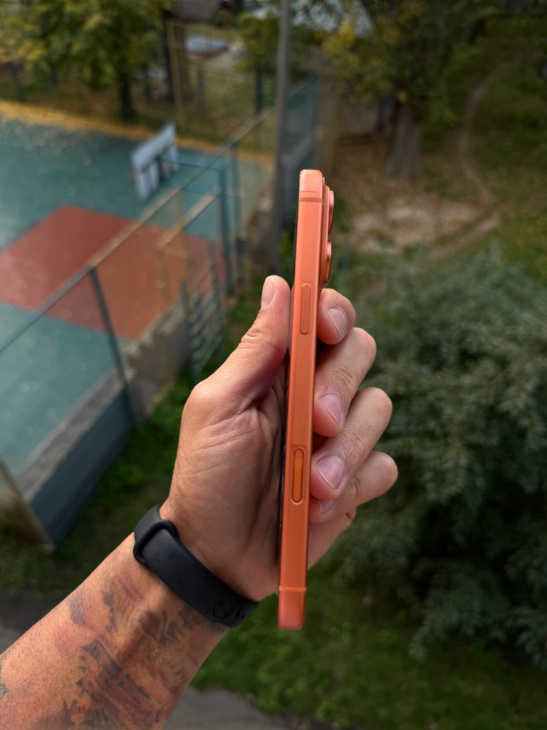 Apple iPhone 17 Pro Max 512GB eSIM Cosmic Orange (MFXL4) Код:null. Изображение 5