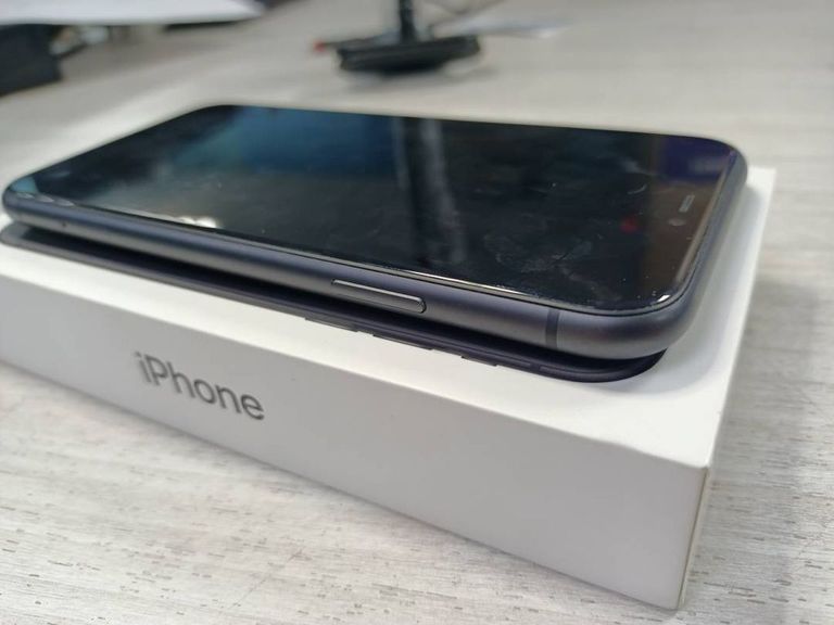 Apple iphone 11 64gb Код:01-19015083. Зображення 5