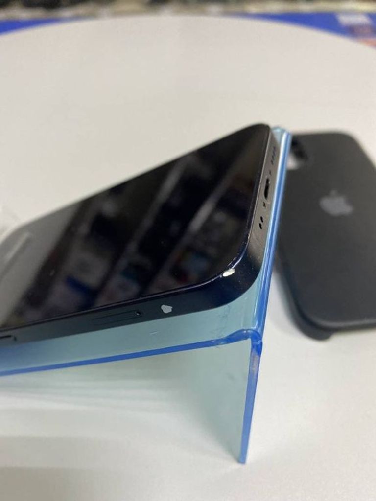 Оголошення Apple iPhone 12 mini 64GB (PRODUCT)RED Б/У