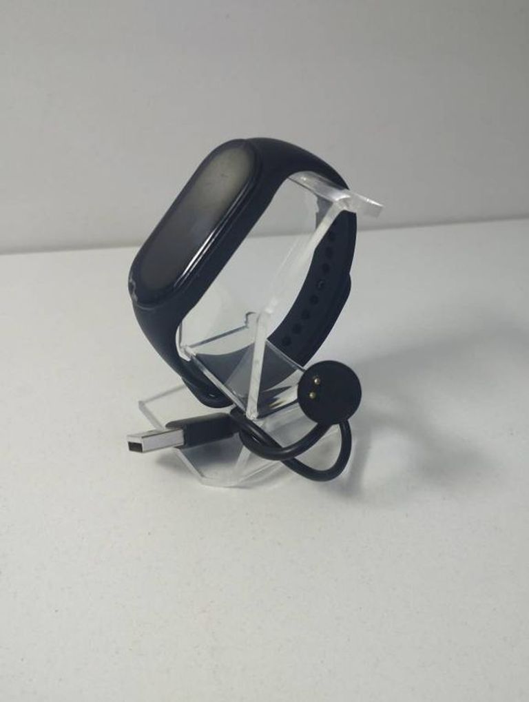 Дешево Xiaomi mi smart band 5 з ломбарду