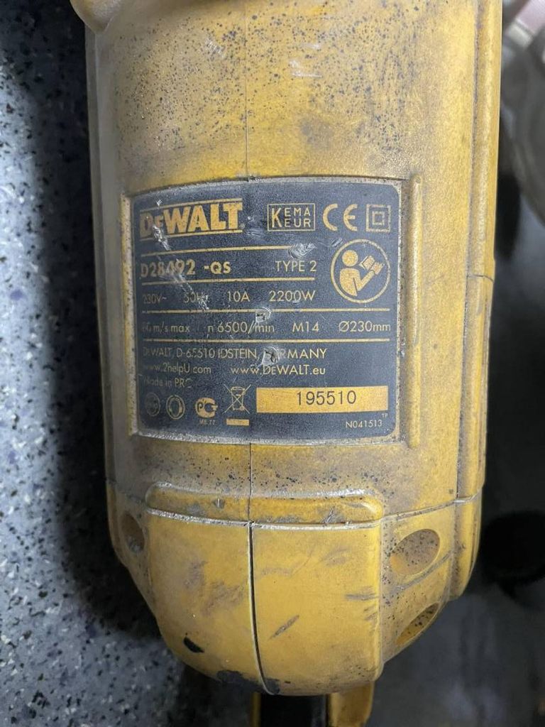 Dewalt D28492