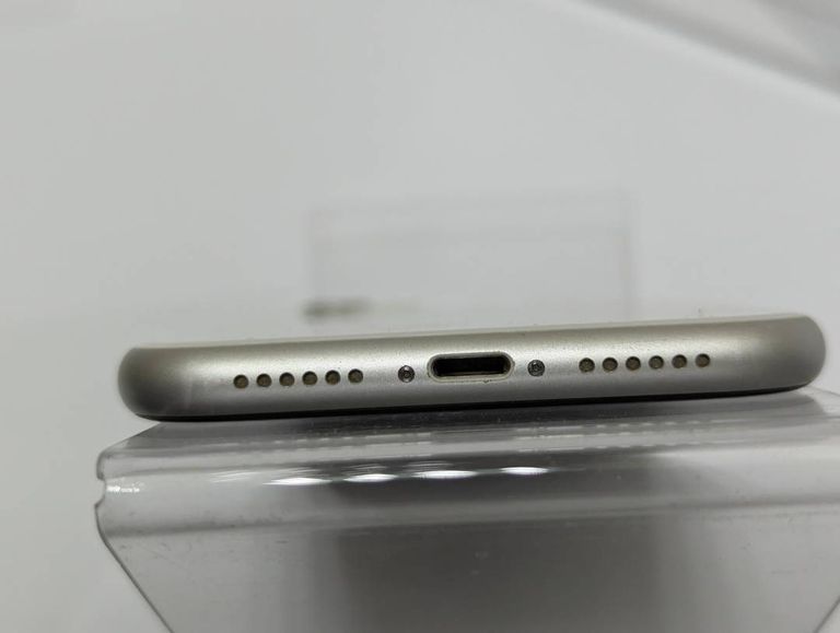 Apple iphone 11 64gb Код:01-200299432. Изображение 6