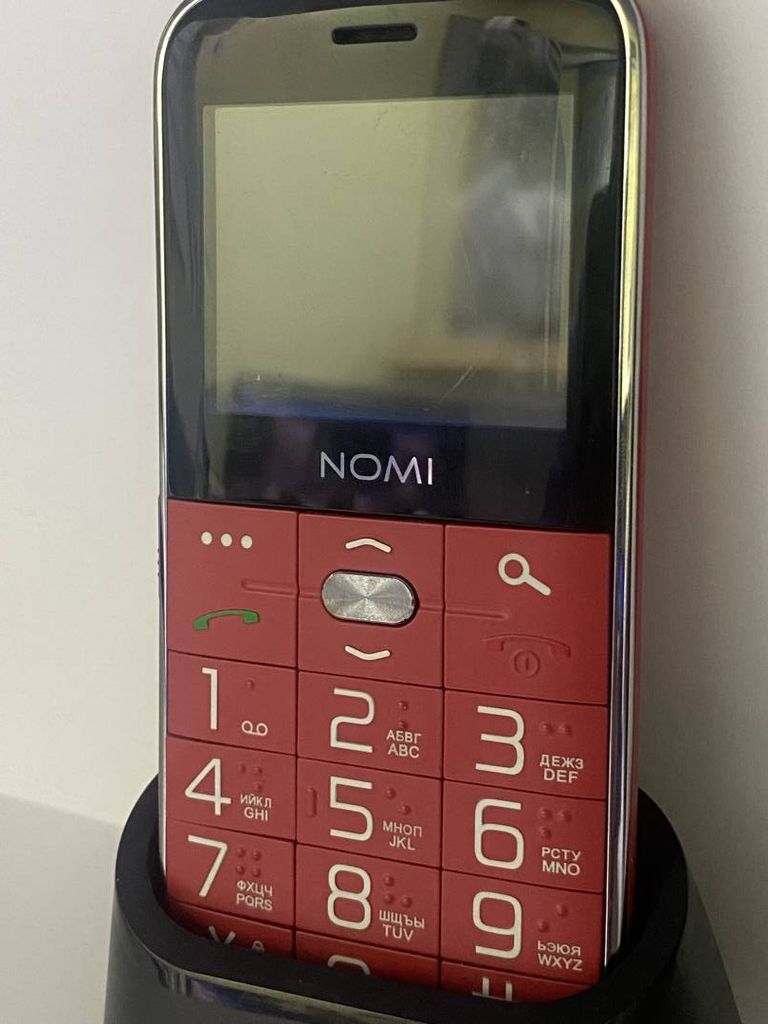 Купити Nomi i220 Red Б/У