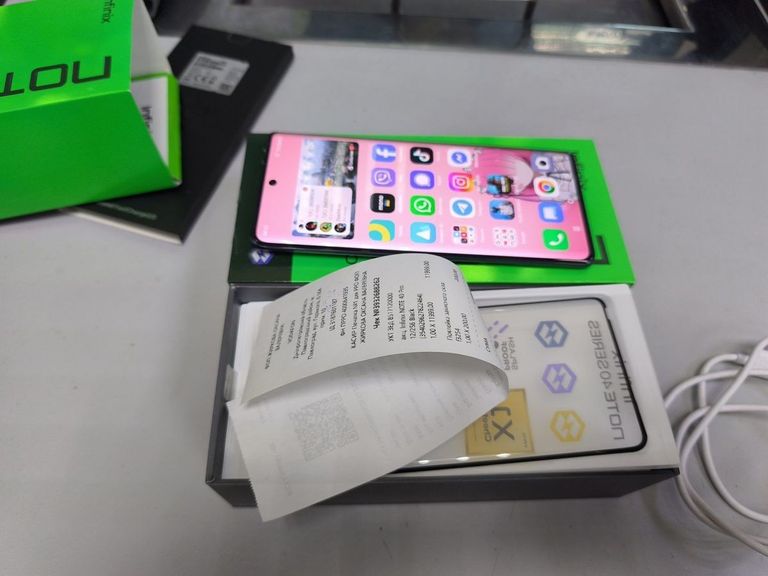 Розпродаж Infinix note 40 pro 12/256gb, продавець Техноскарб