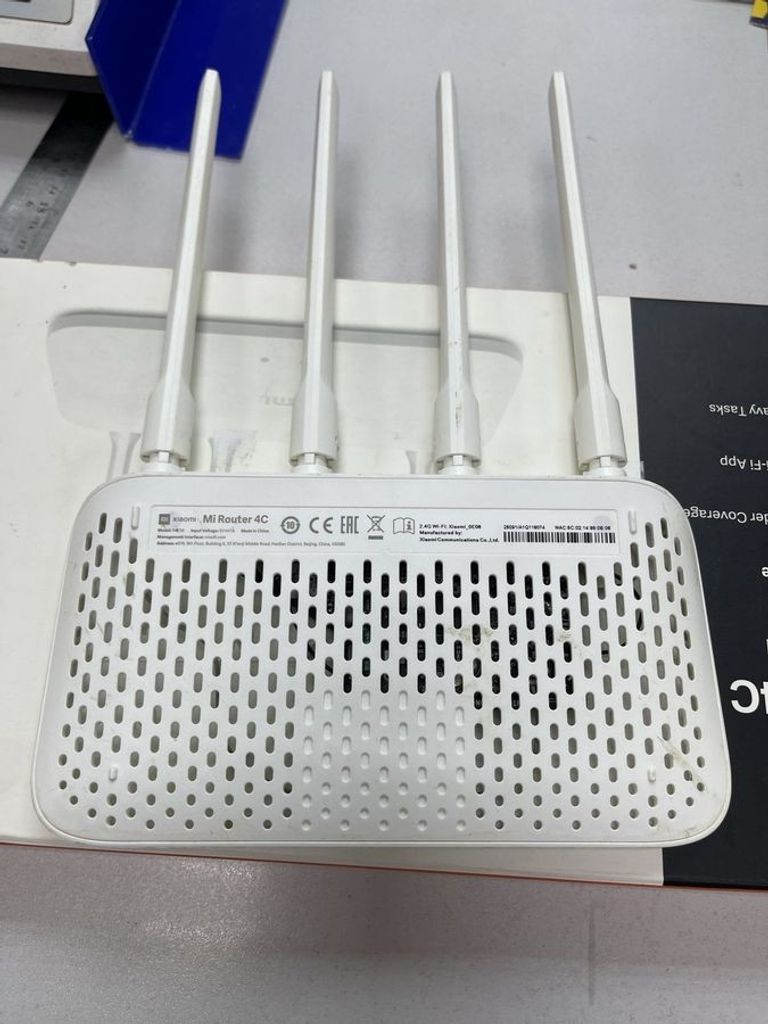 Купить Xiaomi mi wifi router 4c Б/У