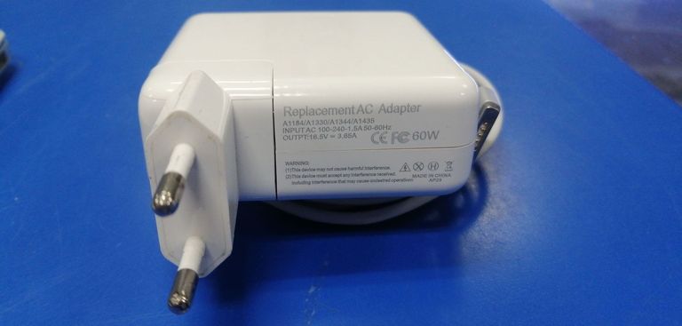 Оголошення Apple macbook pro a1502 13,3" core i5 2,9ghz/ram 16gb/ssd 512gb/iris graphics 6100 Б/У