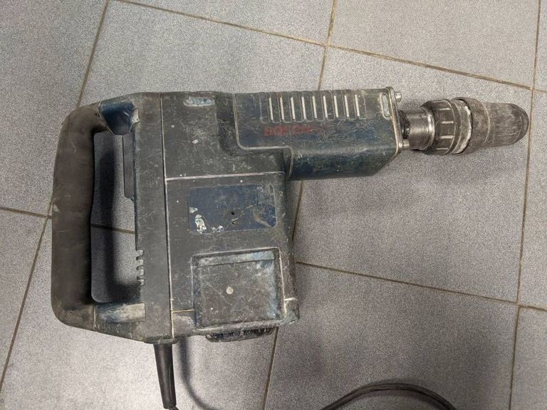 Дешиво Bosch gsh 11 e professional с ломбарда