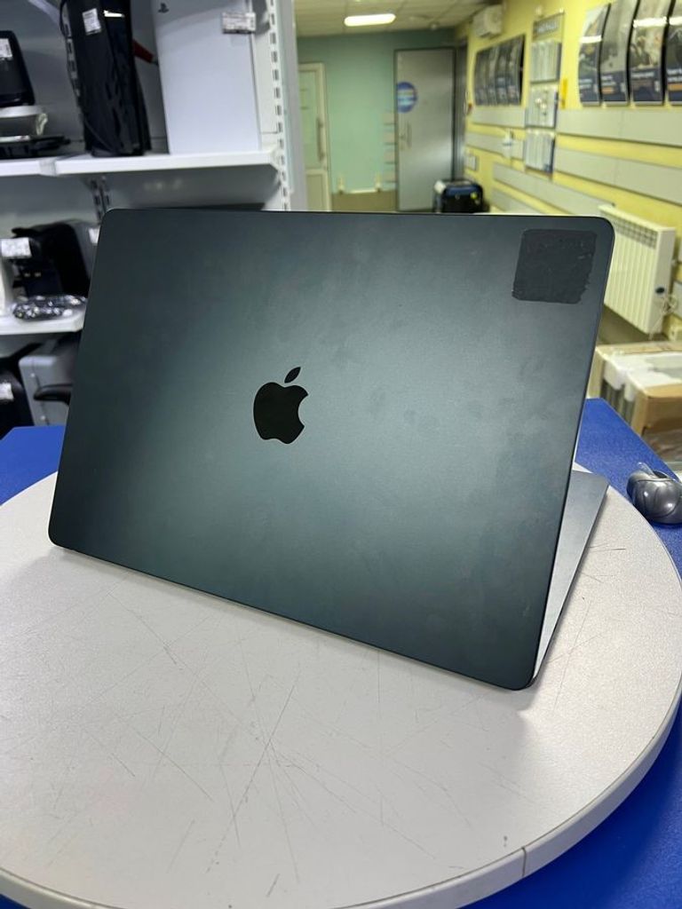 Оголошення Apple Macbook Air a2337/ m1 8-cores/ gpu 8-cores/ ram8gb/ ssd256gb/ retina, truetone Б/У