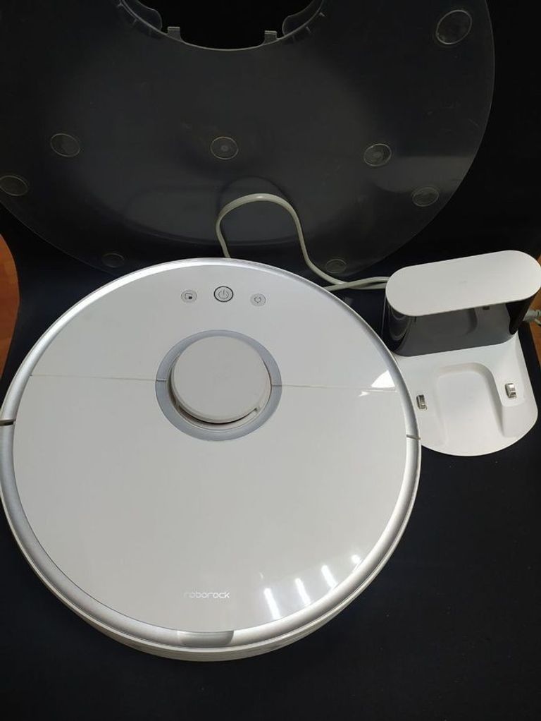 Купить Roborock S50 Sweep One Vacuum Cleaner S502-GL Б/У