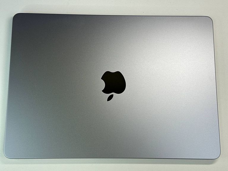 Apple MacBook Air 13,6" M2 Silver 2022 (Z15X0005K) Код:01-200761786. Изображение 10