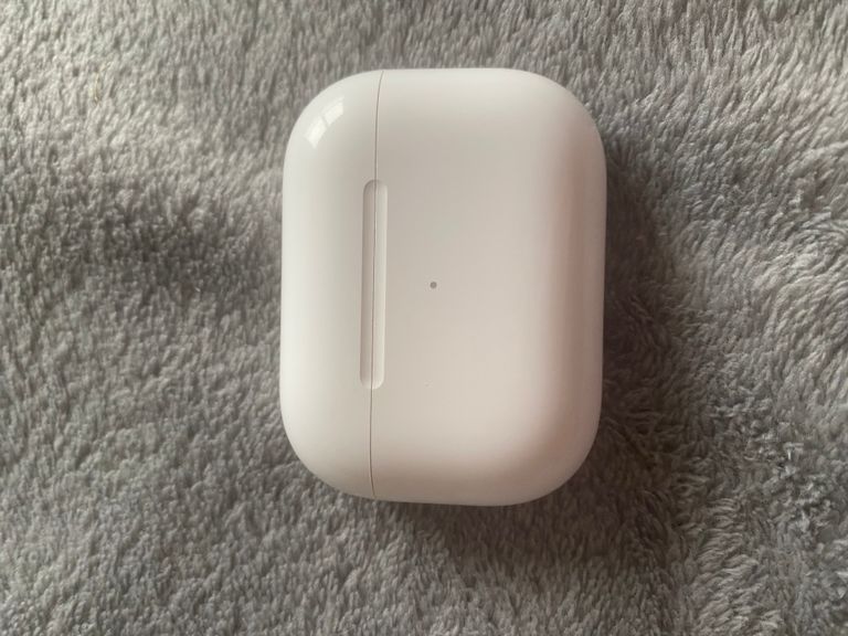 Купить Apple AirPods Pro 3 Б/У