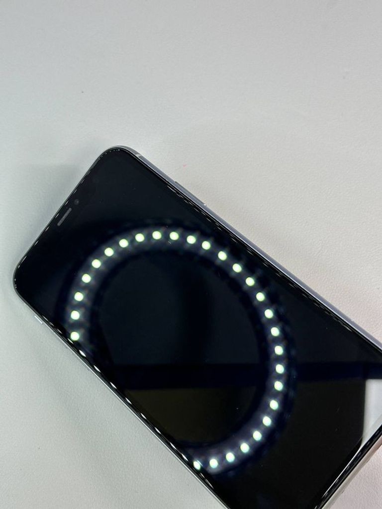 Apple iphone xr 64gb Код:01-200765332. Изображение 8