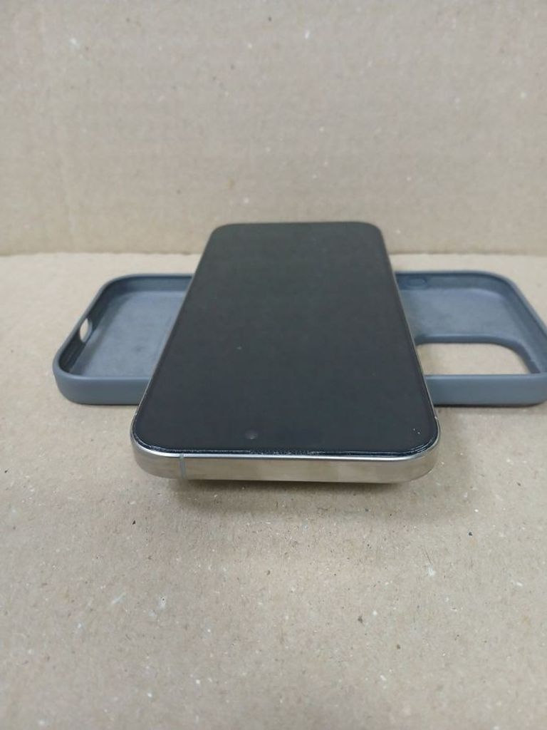 Apple iphone 16 pro max 256gb Код:01-200770295. Изображение 6