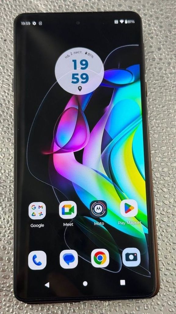 Купити Motorola edge 20 8/128gb Б/У