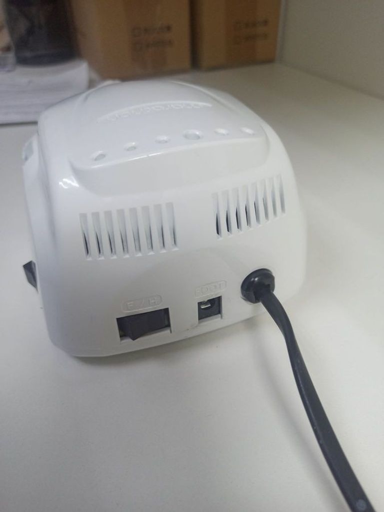 Дешево Saeyng marathon-3 champion з ломбарду