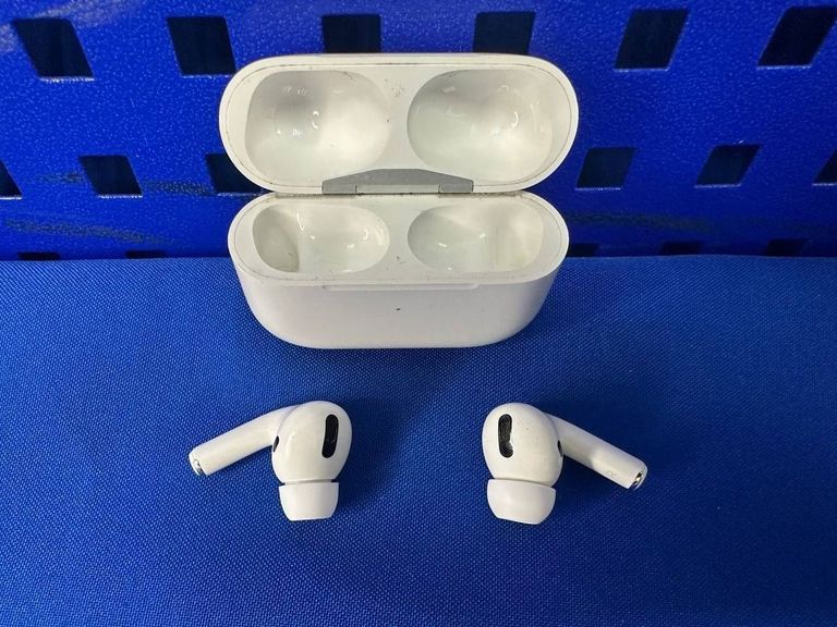 Объявление Apple AirPods Pro (MWP22) Б/У