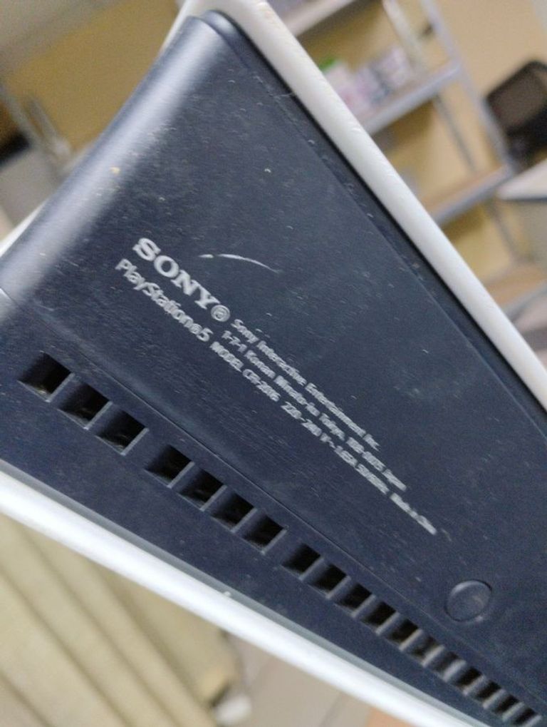 Купить Sony PlayStation 5 Slim Digital Edition 1TB Б/У