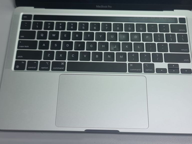 Apple macbook pro/ 13.3 m2 10-gpu/ram8gb/ssd512gb/retina/touchbar Код:01-200781403. Изображение 5