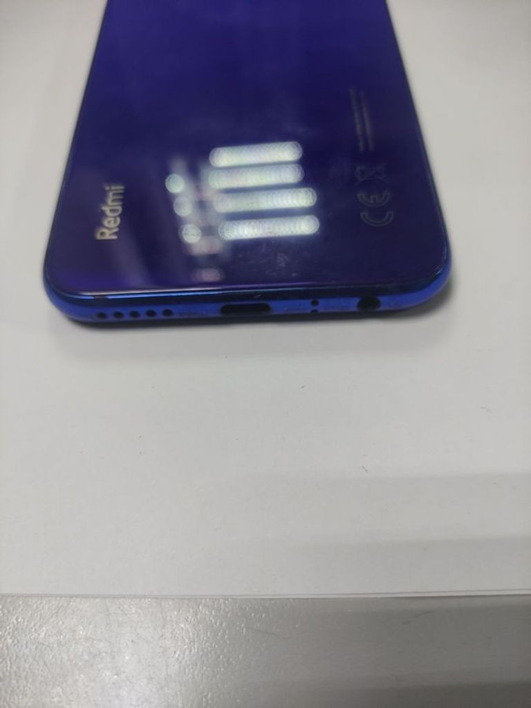 Дешево Xiaomi Redmi Note 8T 4/64GB Blue з ломбарду