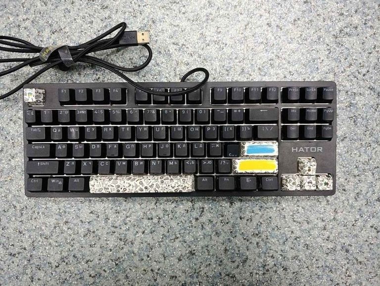 Купить Hator rockfall 2 mecha tkl Б/У