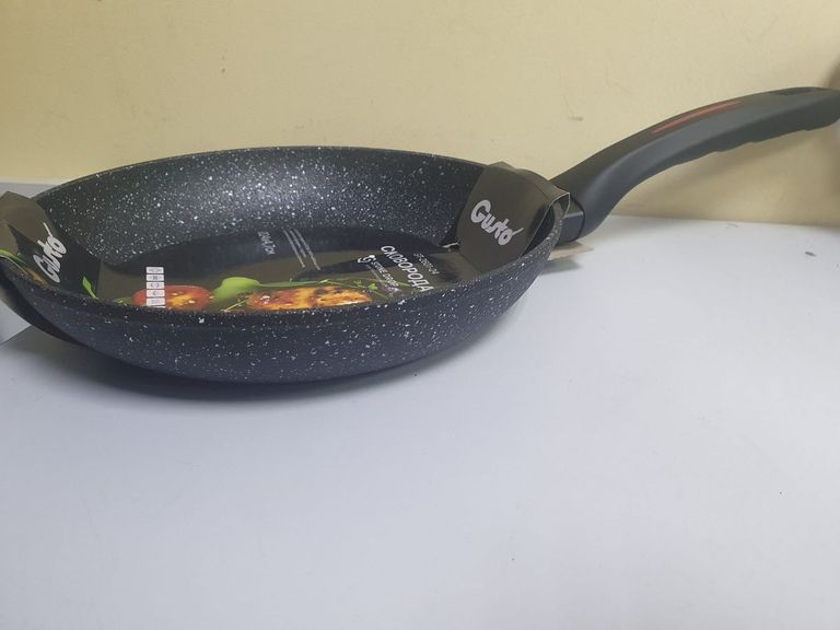 Дешево Gusto gt-2601-24 stone drop 24х4,7 см з ломбарду