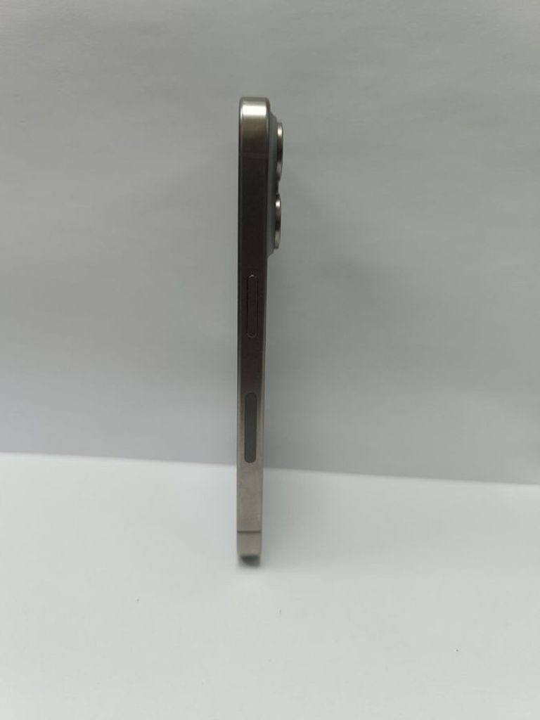 Apple iphone 15 pro 128gb Код:01-200835047. Зображення 10