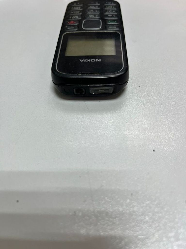 Дешево Nokia 1280 з ломбарду