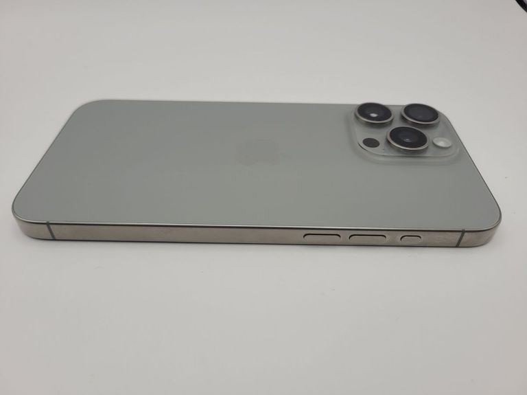 Apple iphone 15 pro max 256gb esim Код:01-200860492. Зображення 7