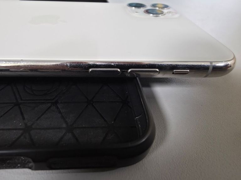 Apple iphone 11 pro max 256gb Код:01-200860599. Зображення 5