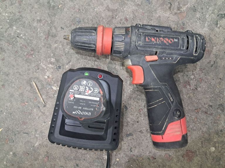 Купити Dnipro M без моделі Б/У