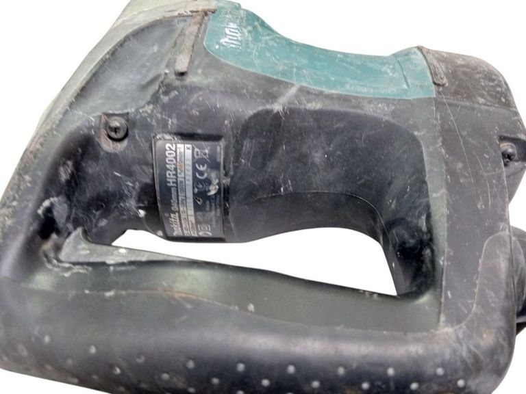 Дешево Makita HR4002 з ломбарду