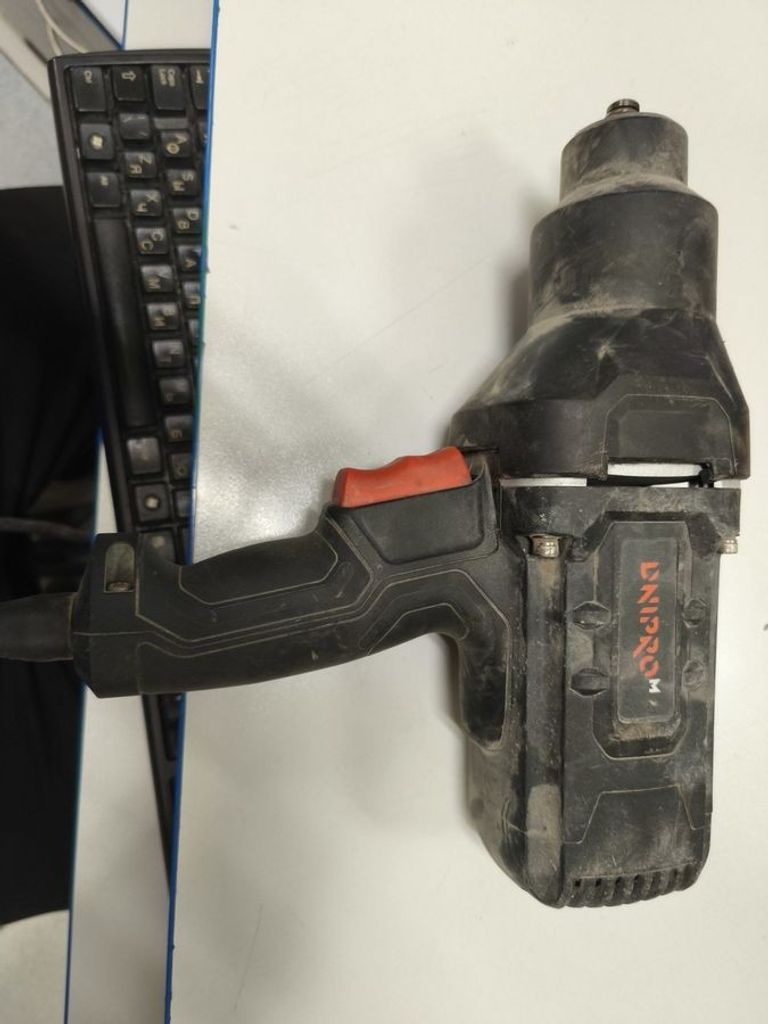 Дешево Dnipro-M hw-35 з ломбарду