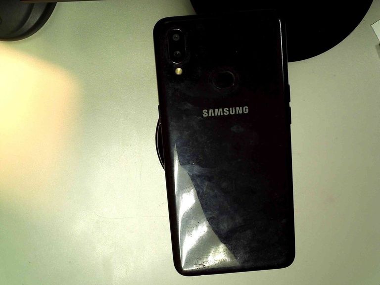 Дешиво Samsung a107f galaxy a10s 2/32gb с ломбарда