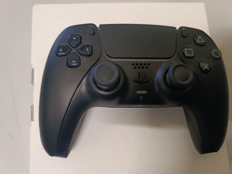 Купить Sony DualSense Black Б/У