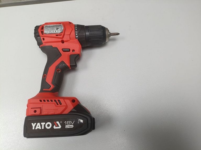 Дешево Yato yt-827790 1акб 2ah зп з ломбарду