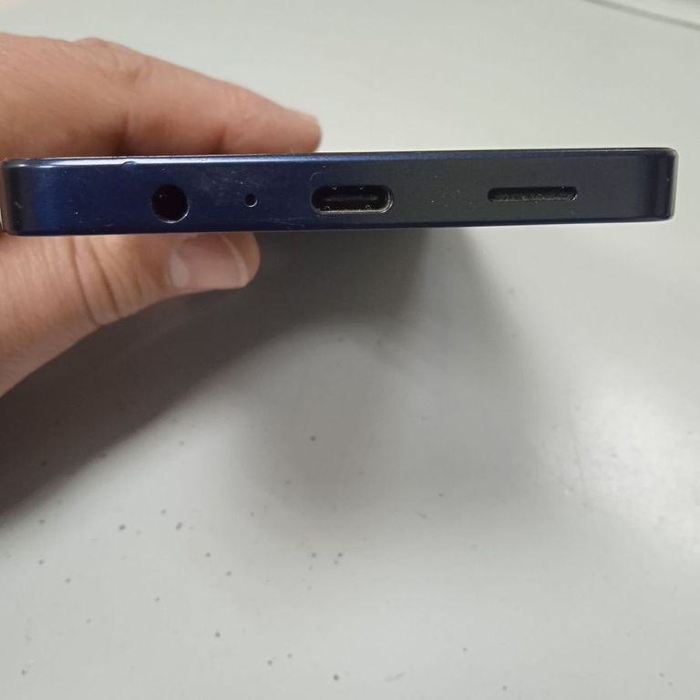 Дешево Samsung galaxy a06 4/128gb з ломбарду