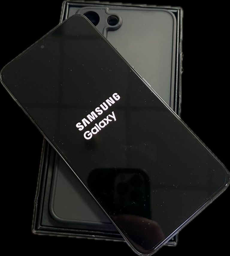 Купити Samsung s901b galaxy s22 8/128gb Б/У