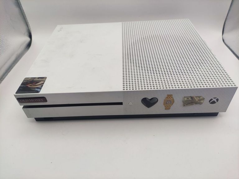 Купити Microsoft Xbox One S 1TB Б/У