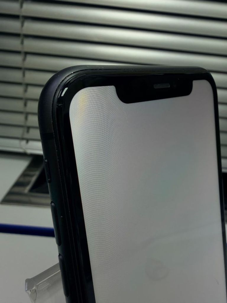 Apple iphone 11 64gb Код:01-200907543. Изображение 8