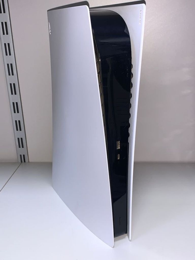 Купити Sony PlayStation 5 Digital Edition 825GB Б/У