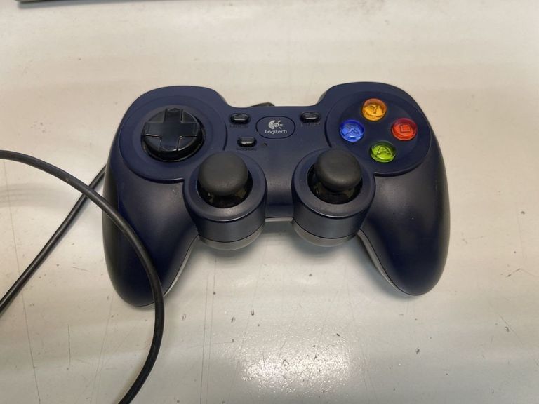 Купити Logitech Gamepad F310 Б/У