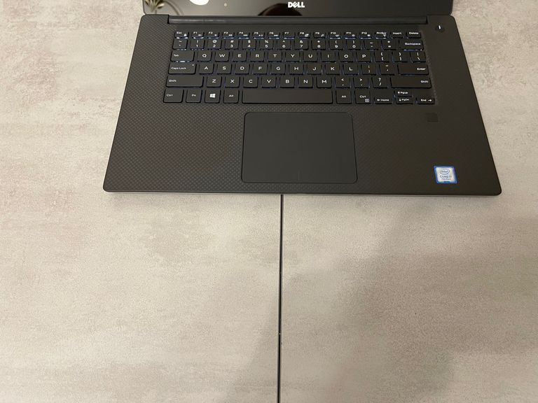 Dell XPS 15 9560, 15,6" 4K IPS сенсорний, i7-7700HQ, 16GB, 256GB, GeForce GTX 1050 4GB Код:null. Зображення 4