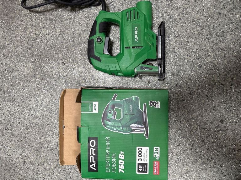 Оголошення Apro j750 Б/У