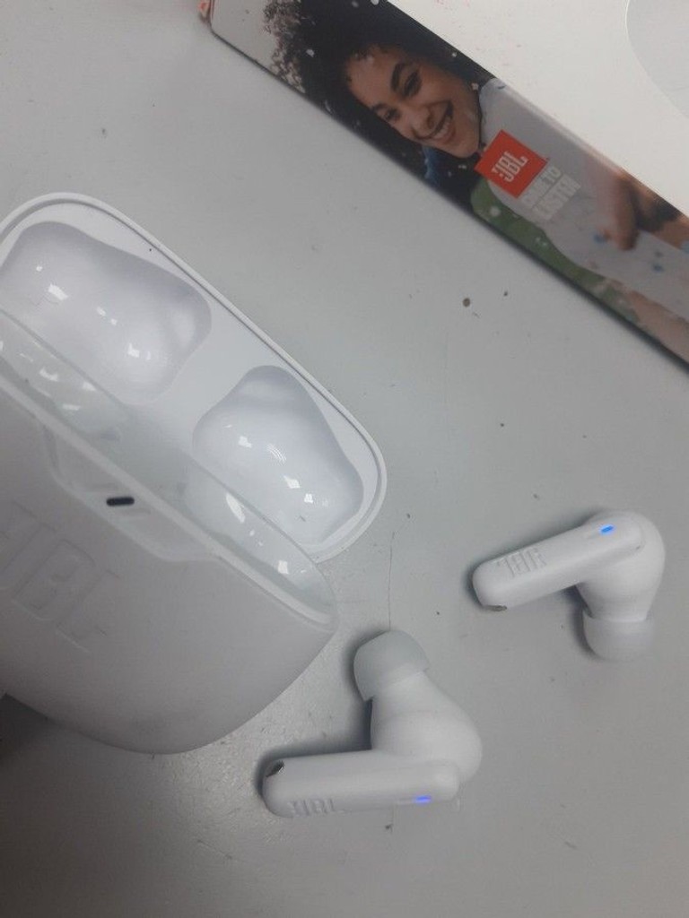 Купить Jbl wave beam 2 Б/У