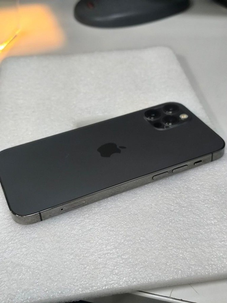 Apple iphone 12 pro 256gb Код:01-200929718. Зображення 6